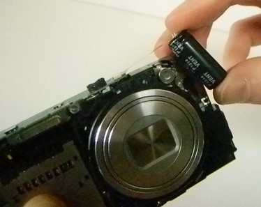 kapasitor pada kamera digital