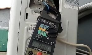 ukur-ampere-kompresor-ac Isi Freon AC